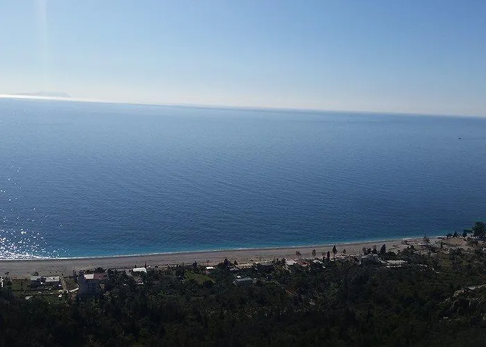 Vela E Bardhe * Dhërmi