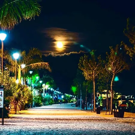 Vela E Bardhe אכסניה *