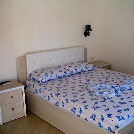 Lodge Vela E Bardhe *