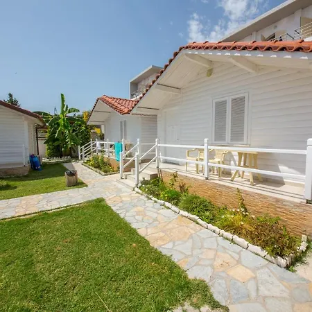 אכסניה Vela E Bardhe *