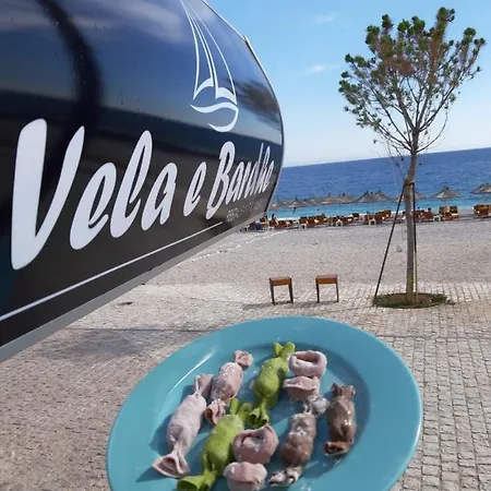 Vela E Bardhe ロッジ *