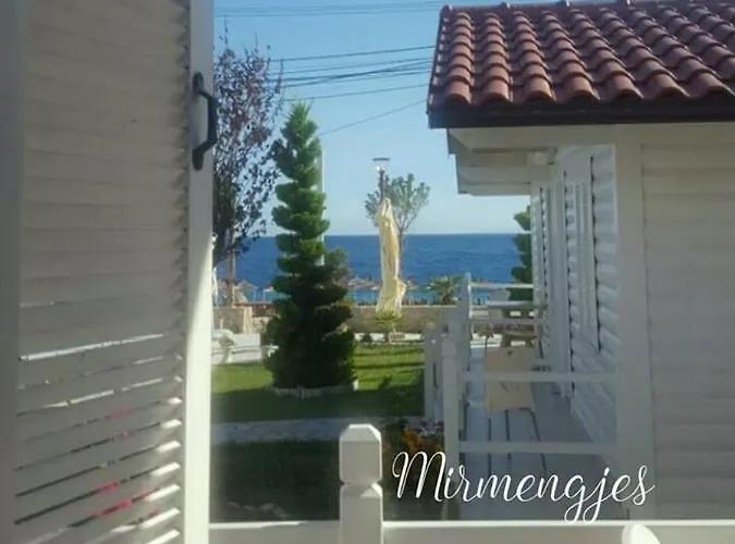 Vela E Bardhe Jaktstuga Dhërmi