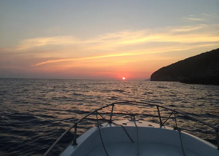 Vela E Bardhe Jaktstuga